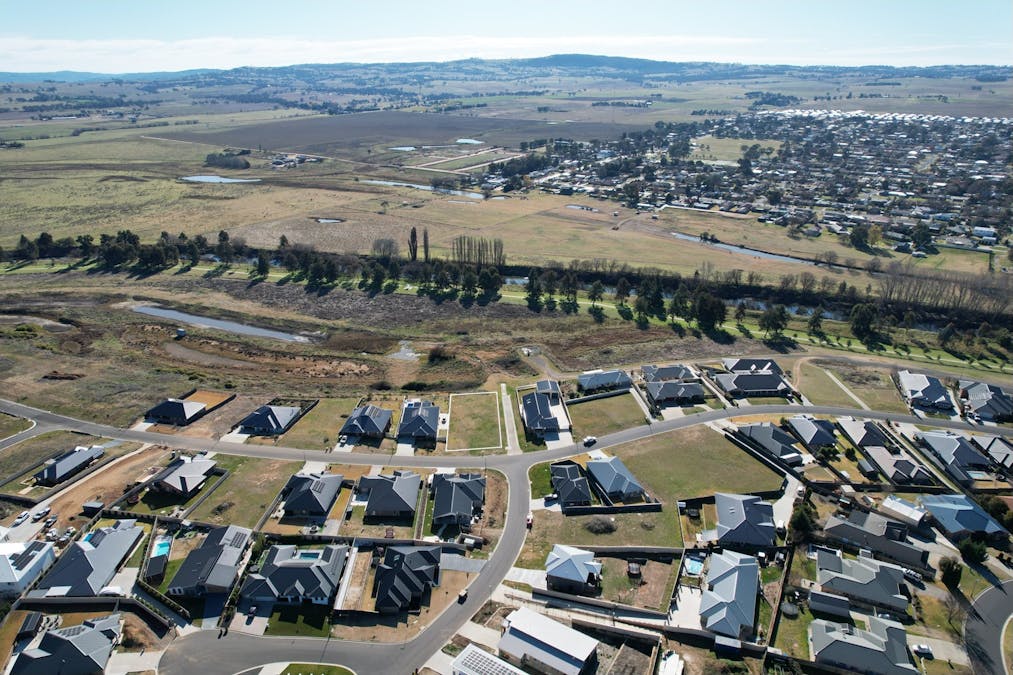 48 Parer Road, Abercrombie, NSW, 2795 Sold Elders Real Estate