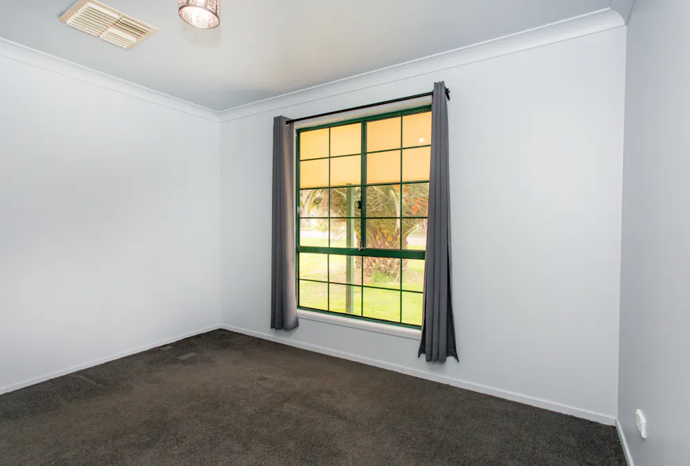 20 Chapman Street, Cowra, NSW, 2794 - Image 8