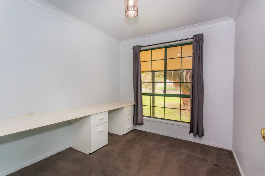 20 Chapman Street, Cowra, NSW, 2794 - Image 9