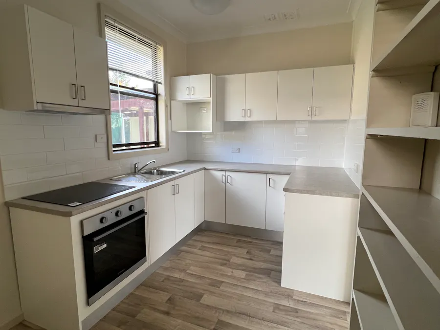 350 Russell street, Bathurst, NSW, 2795 - Image 2