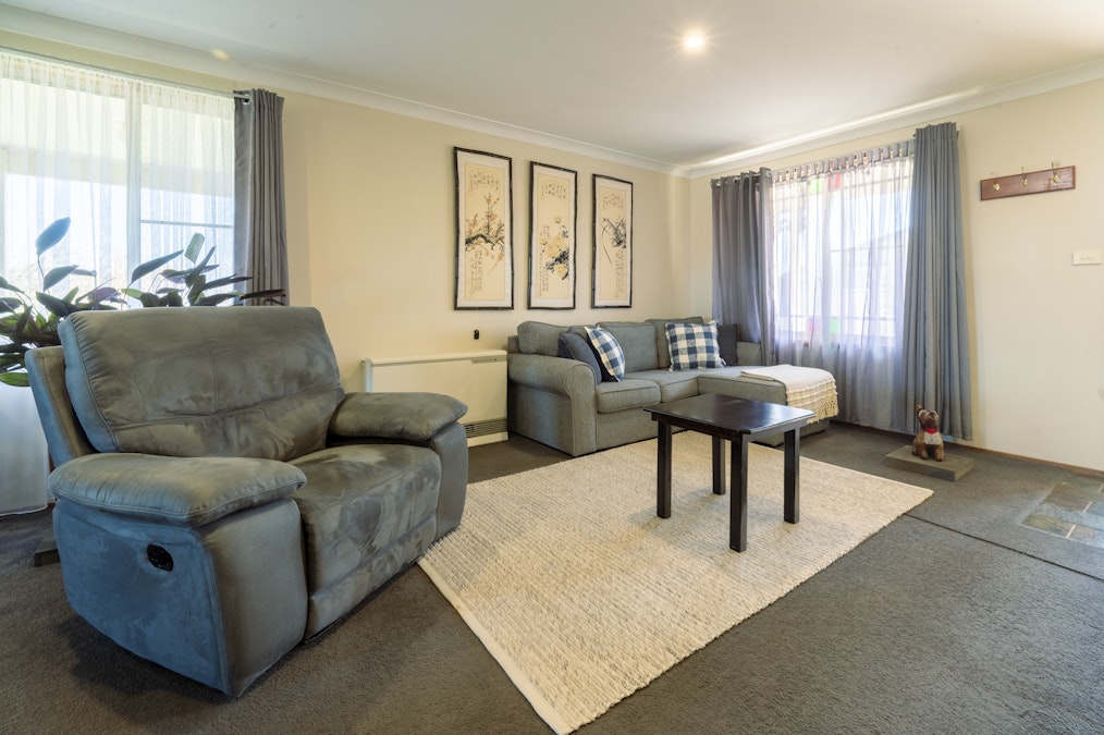 1 & 2/25 Brennan Crescent, Oberon, NSW, 2787 - Image 5