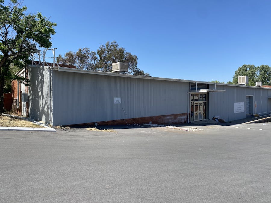 Warehouse Of 74 Kendal Street, Cowra, NSW, 2794 For Lease Elders