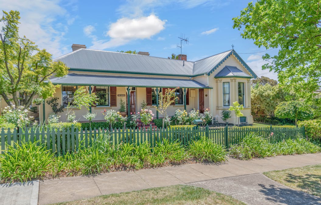 227 William Street, Bathurst, NSW, 2795 - Image 1