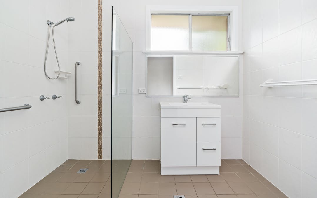 7 Amos Avenue, Blayney, NSW, 2799 - Image 12
