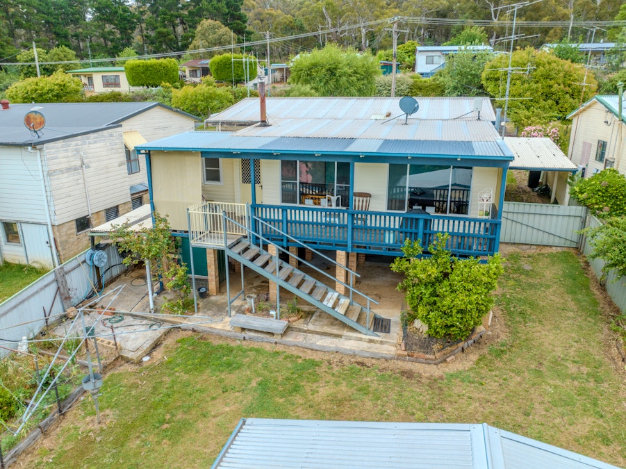 9 Jenolan Street, Oberon, NSW, 2787 - Image 11