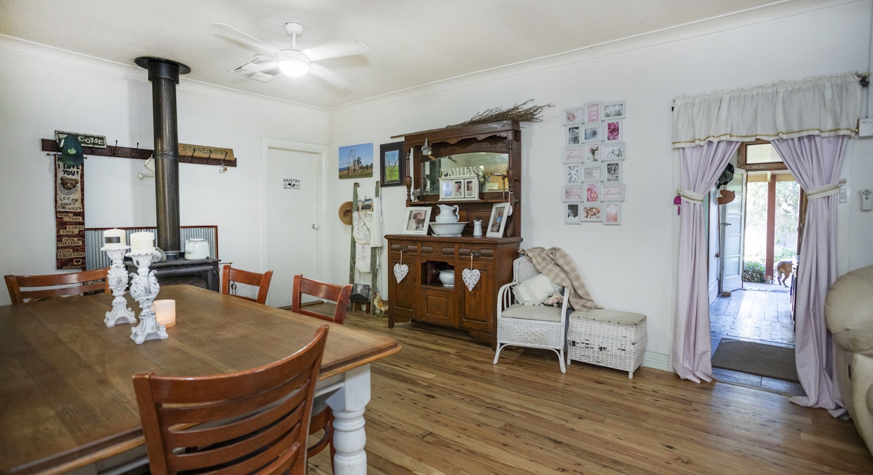 73 Grenfell Road, Cowra, NSW, 2794 - Image 4