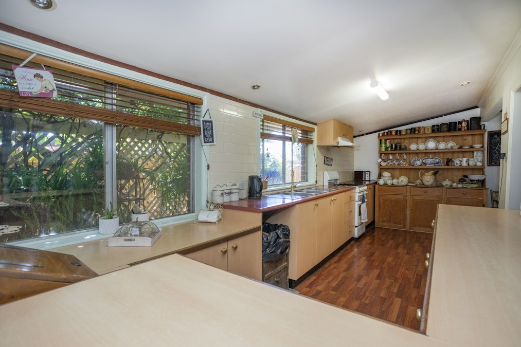 73 Grenfell Road, Cowra, NSW, 2794 - Image 6
