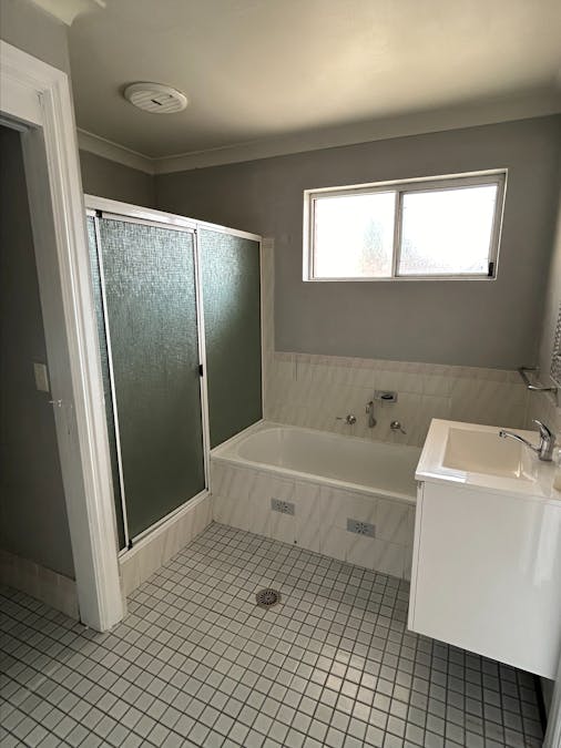 72 Russell Street, Bathurst, NSW, 2795 - Image 7
