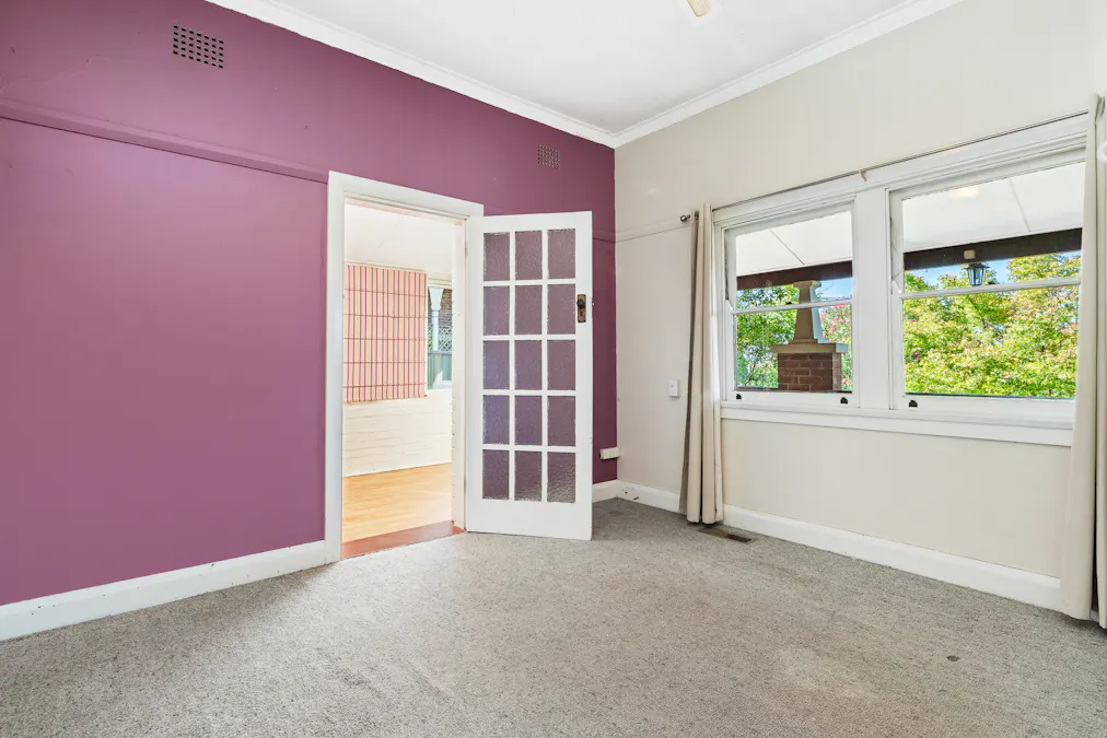 16 Liverpool Street, Cowra, NSW, 2794 - Image 8