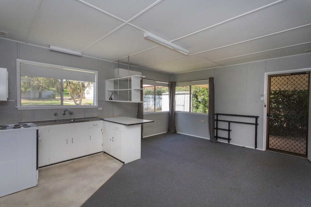 23 Bligh Street, Cowra, NSW, 2794 - Image 3