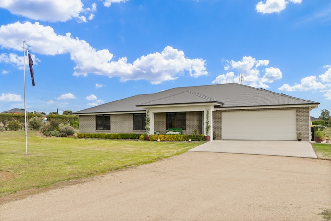 24-26 River Park Road, Cowra, NSW, 2794 - Image 1