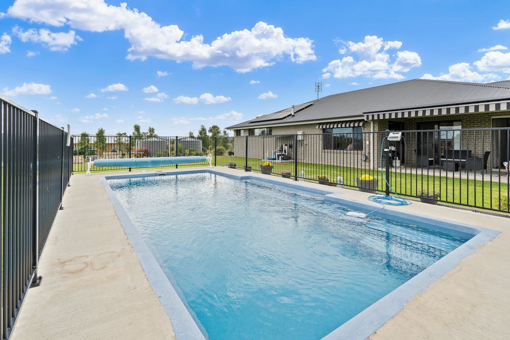 24-26 River Park Road, Cowra, NSW, 2794 - Image 12