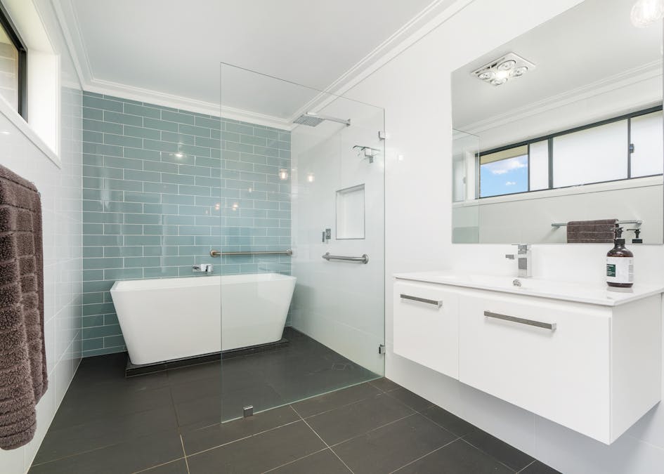 24-26 River Park Road, Cowra, NSW, 2794 - Image 10