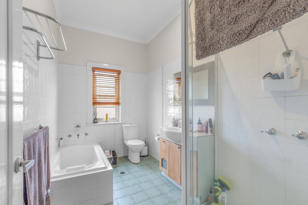 2/110 Keppel Street, Bathurst, NSW, 2795 - Image 7