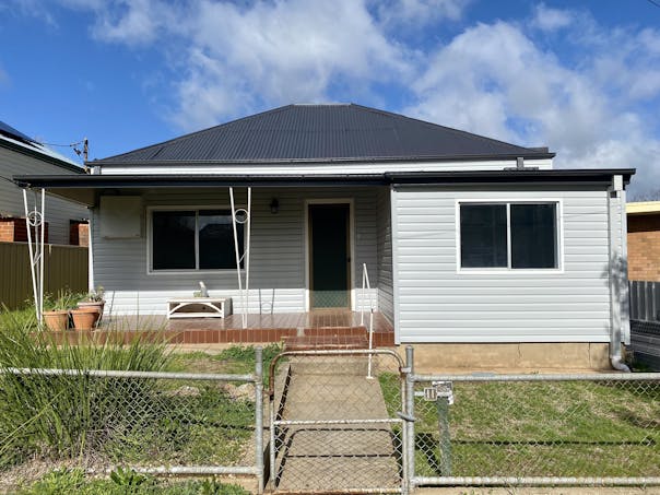 11 Coota Street, Cowra, NSW, 2794 - Image 1