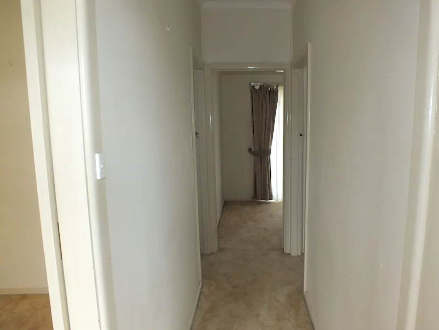350 Russell street, Bathurst, NSW, 2795 - Image 4