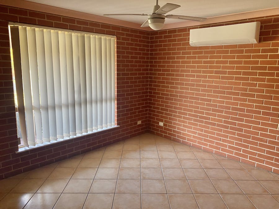 43 Walker Street, Cowra, NSW, 2794 - Image 6