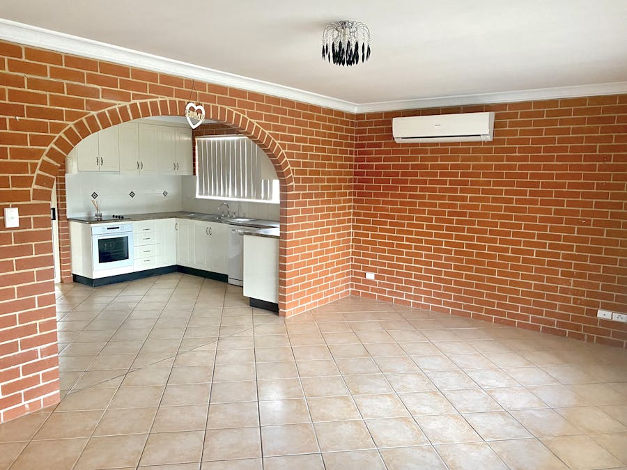 43 Walker Street, Cowra, NSW, 2794 - Image 2