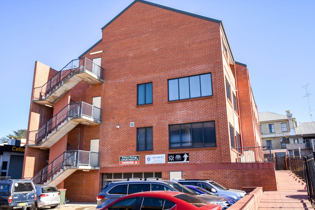 3/108 William Street, Bathurst, NSW, 2795 - Image 2