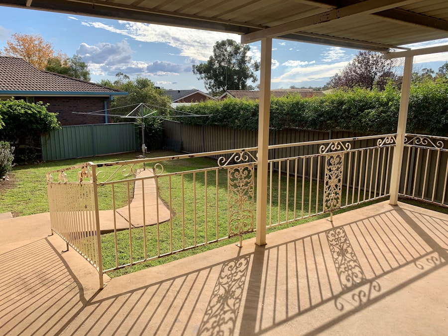 17 Elizabeth Avenue, Cowra, NSW, 2794 - Image 9