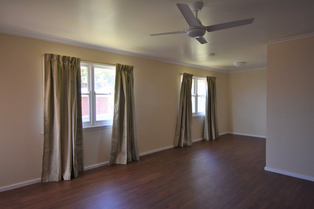 8 Webb Street, West Bathurst, NSW, 2795 - Image 7