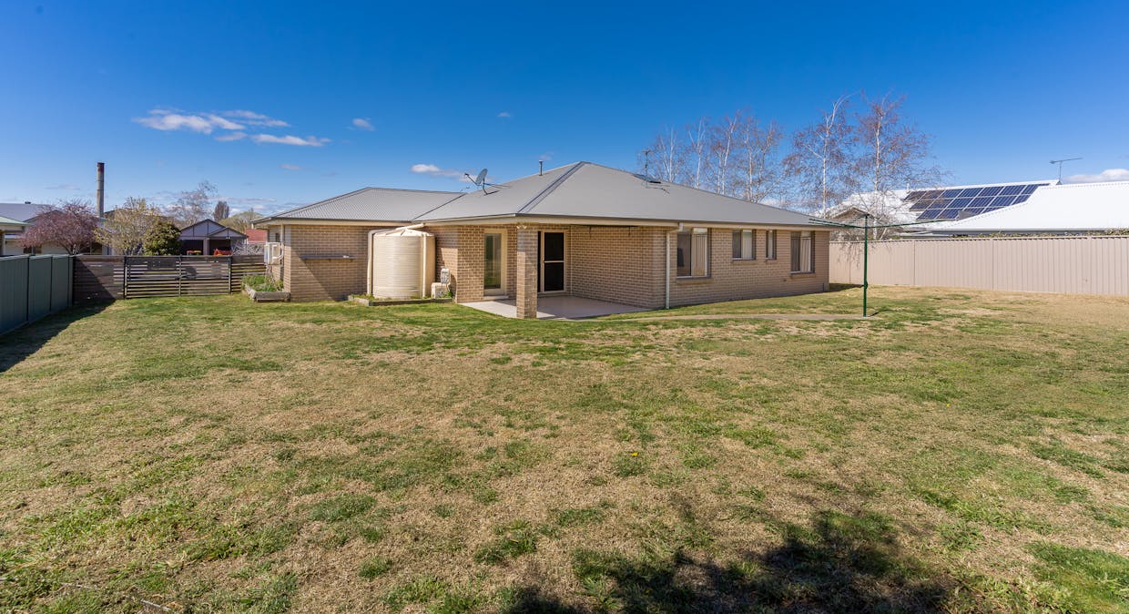 29 Raphael Street, Blayney, NSW, 2799 - Image 11