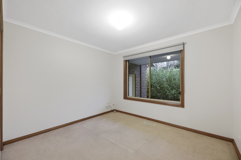 2 Muirhead Close, Warragul, VIC, 3820 - Image 8