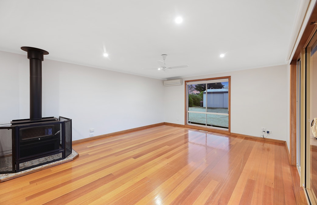 2 Muirhead Close, Warragul, VIC, 3820 - Image 16