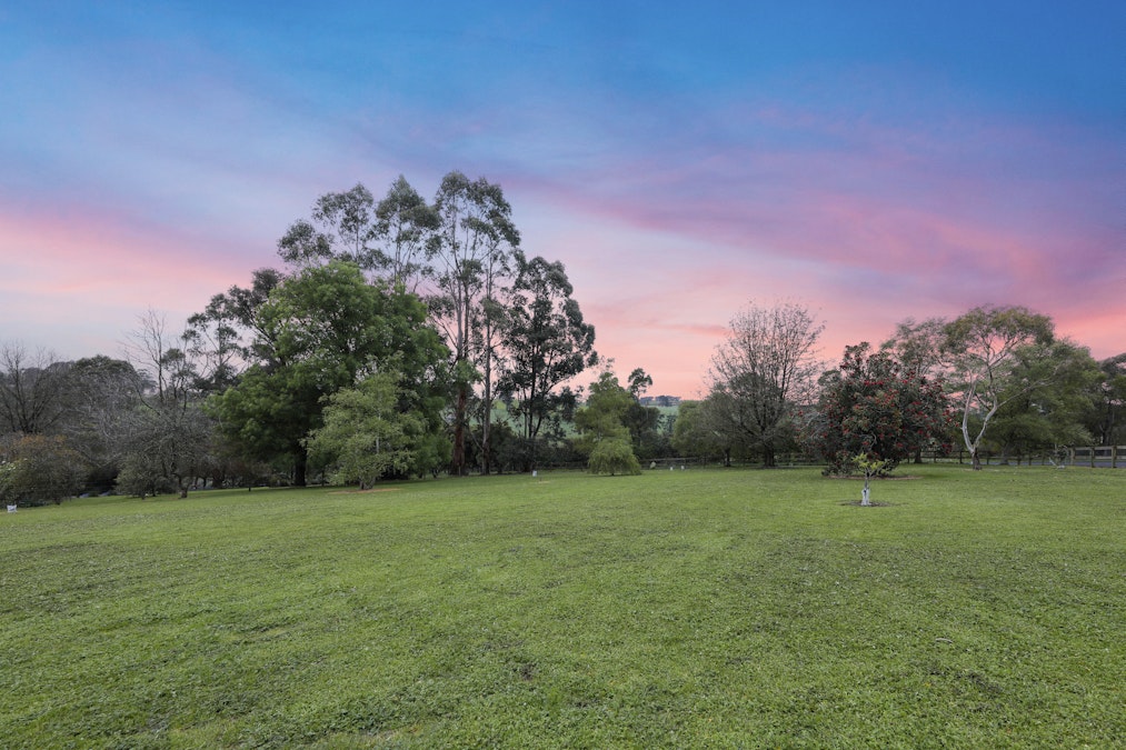 2 Muirhead Close, Warragul, VIC, 3820 - Image 26