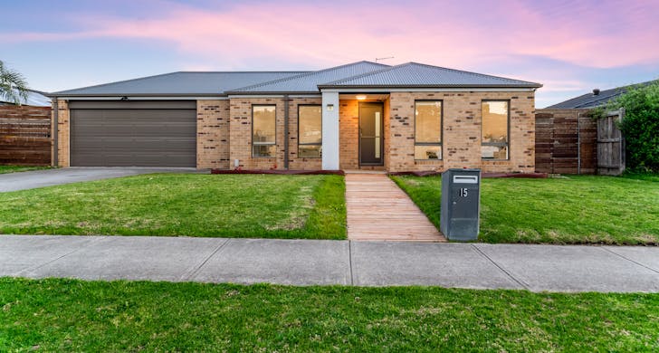 15 Violet Street, Bunyip, VIC, 3815 - Image 1