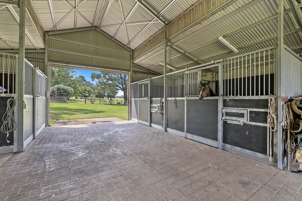 410 Old Sale Road, Drouin West, VIC, 3818 - Image 29