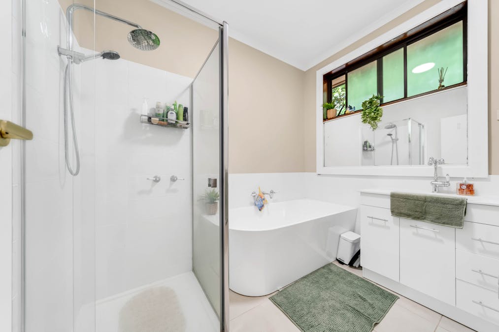 82 Nar Nar Goon Longwarry Road, Bunyip, VIC, 3815 - Image 10