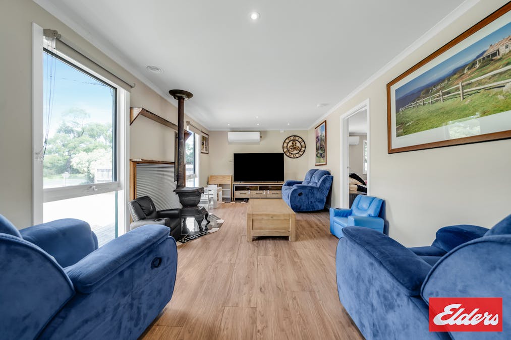 42 Railway Avenue, Bunyip, VIC, 3815 - Image 7