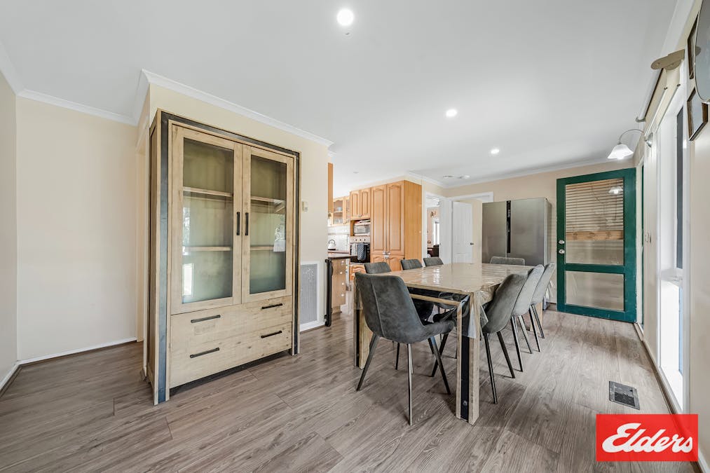 42 Railway Avenue, Bunyip, VIC, 3815 - Image 5