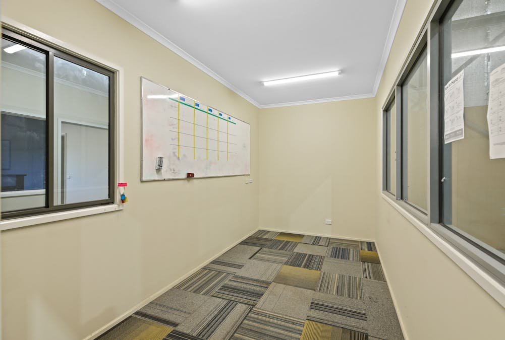 96 - 98 Waterloo Road, Yarragon, VIC, 3823 - Image 9