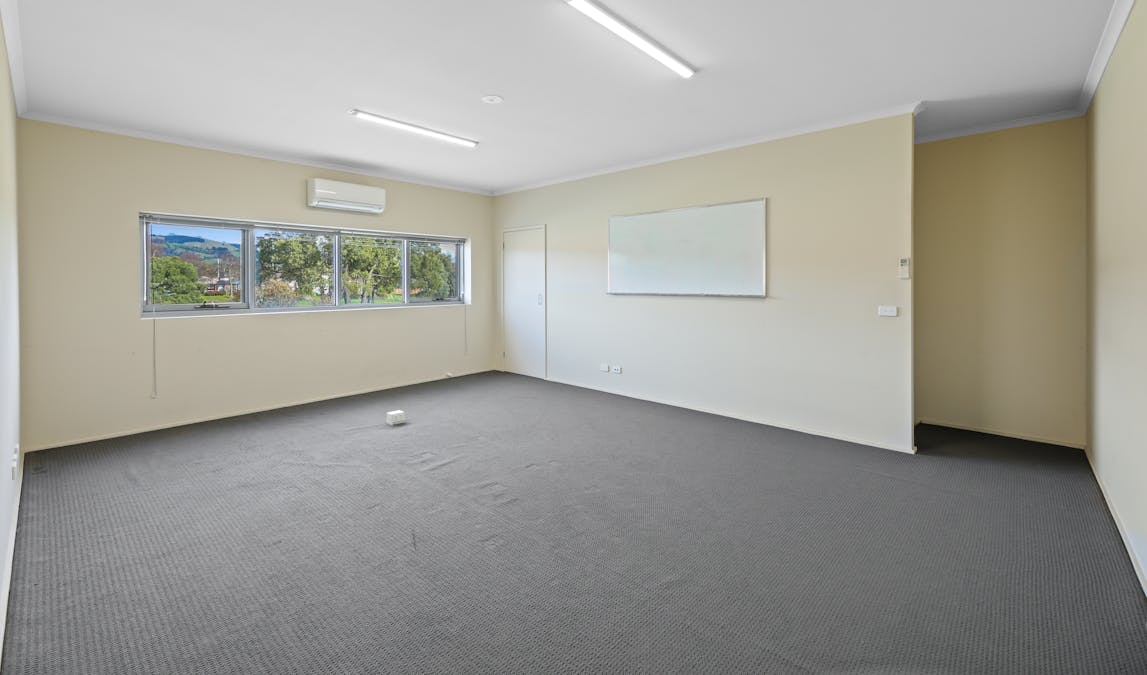 96 - 98 Waterloo Road, Yarragon, VIC, 3823 - Image 11