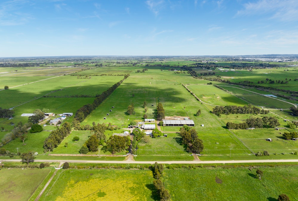 385 Five Mile Road, Pakenham South, VIC, 3810 - Image 3