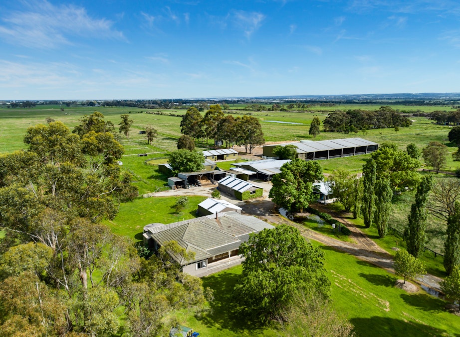 385 Five Mile Road, Pakenham South, VIC, 3810 - Image 4