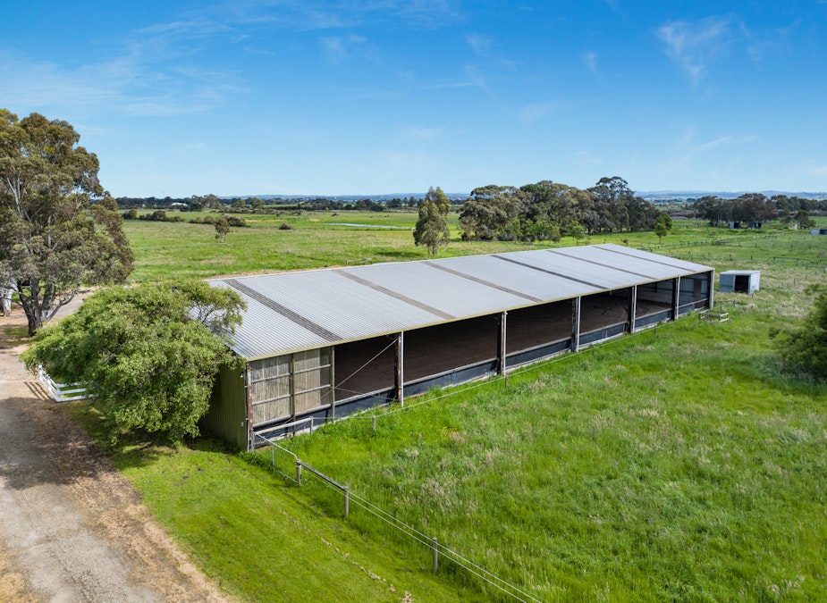 385 Five Mile Road, Pakenham South, VIC, 3810 - Image 6