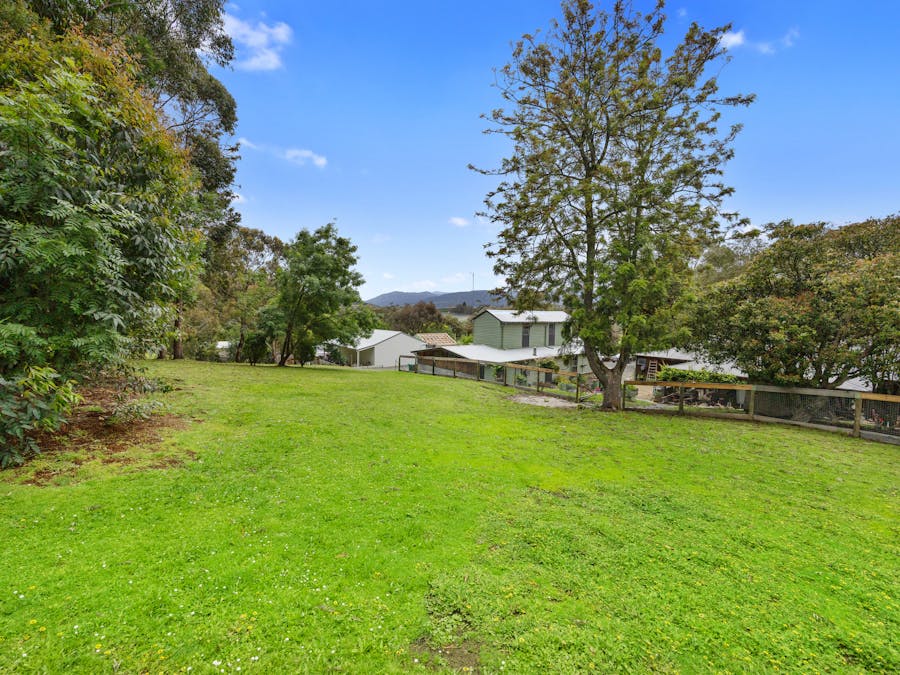 97 Walker Road, Seville, VIC, 3139 - Image 3