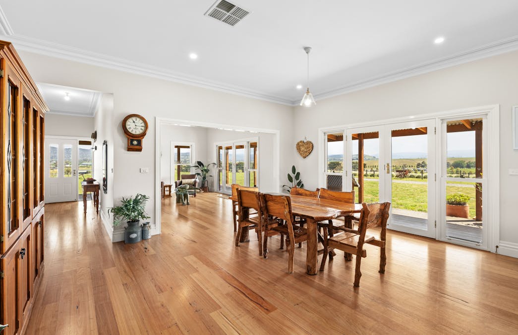 985 Healesville-Yarra Glen Road, Yarra Glen, VIC, 3775 - Image 5