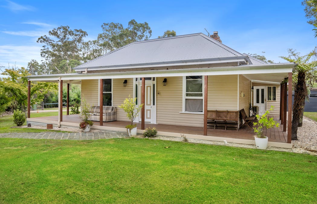 4 Lowes Road, Yarra Junction, VIC, 3797 - Image 1
