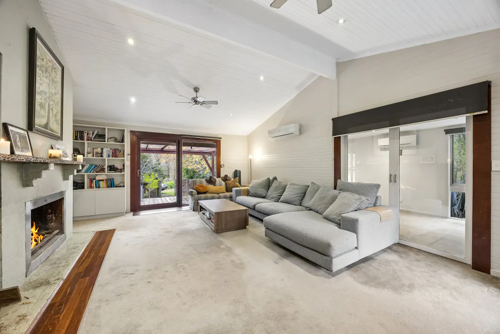 221 Heath Road, Chum Creek, VIC, 3777 - Image 9