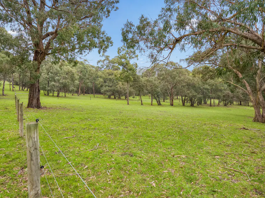 70 Wickhams Road, Launching Place, VIC, 3139 - Image 12