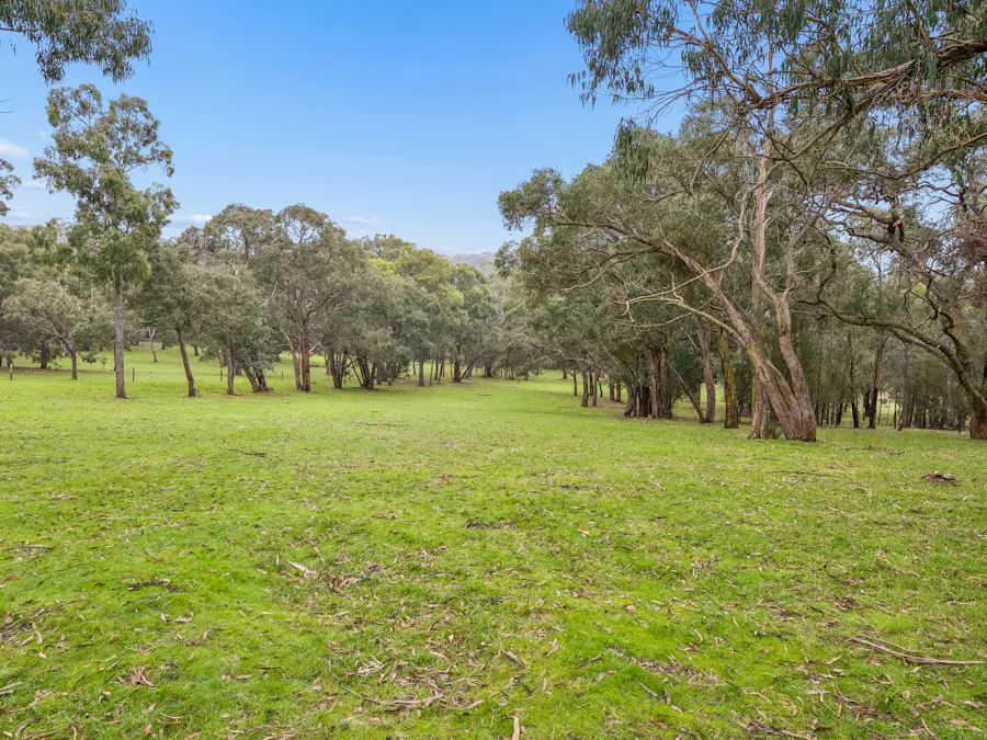 70 Wickhams Road, Launching Place, VIC, 3139 - Image 13