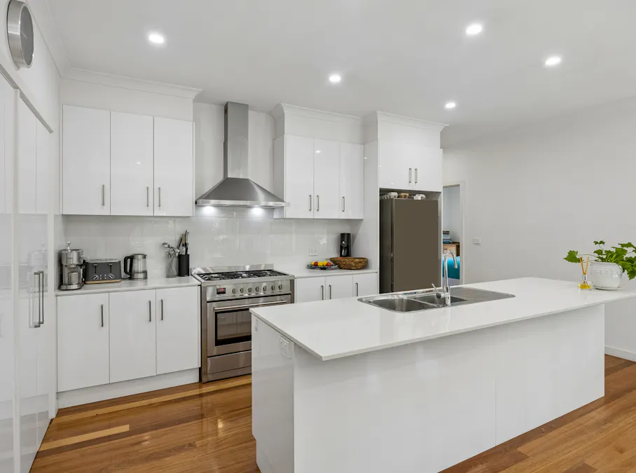 16A Winnetka Drive, Lilydale, VIC, 3140 - Image 2