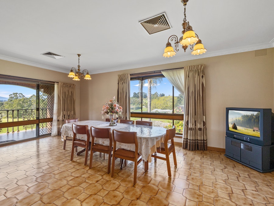 210 Beenak Road, Wandin North, VIC, 3139 - Image 7