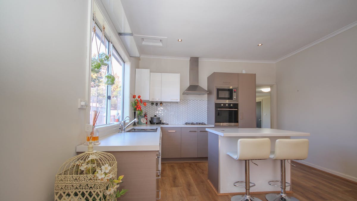 15 Gardner Street, Koo Wee Rup, VIC, 3981 - Image 3