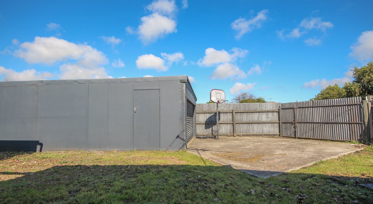 15 Gardner Street, Koo Wee Rup, VIC, 3981 - Image 9
