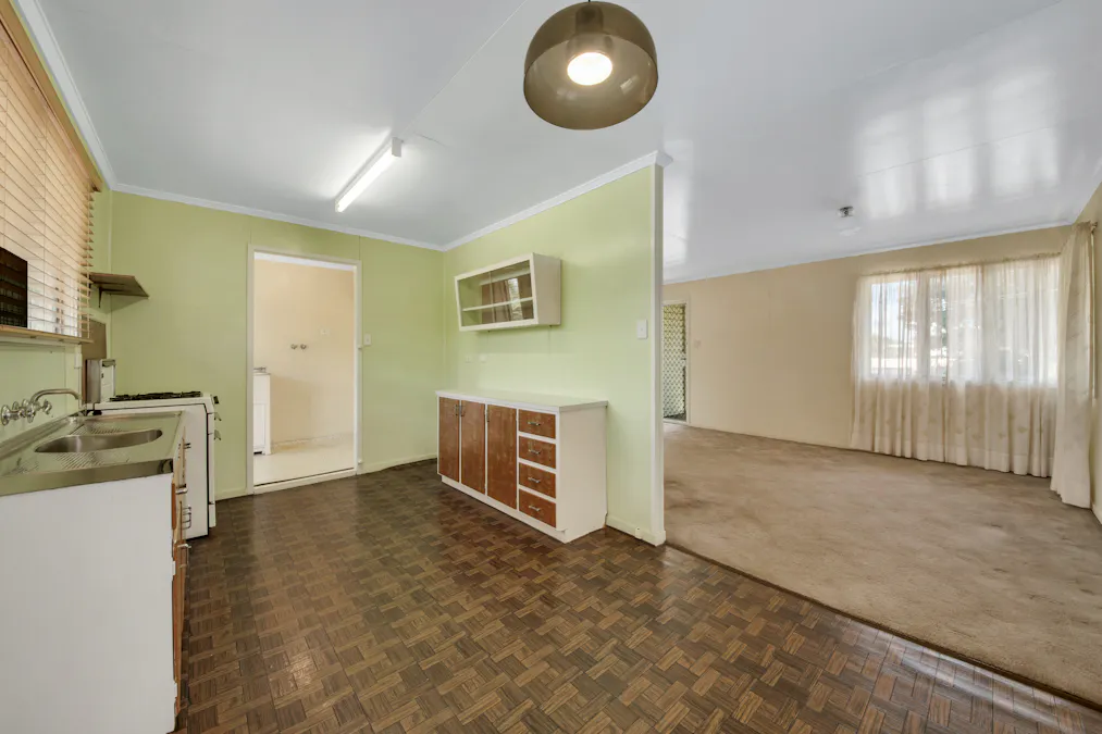 27 Busteed Street, West Gladstone, QLD, 4680 - Image 5
